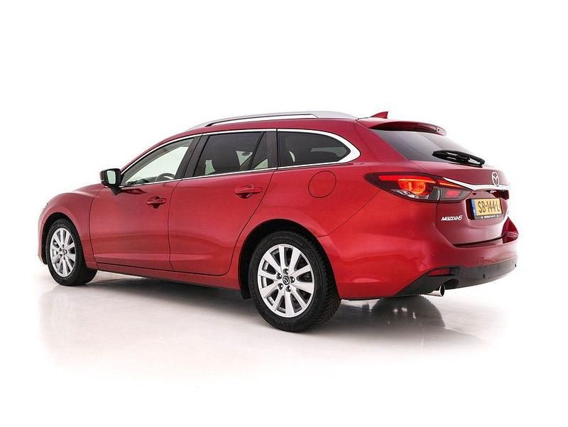 Gebraucht Mazda 6 150 PS (110 kW) 2018 Rot Limousine