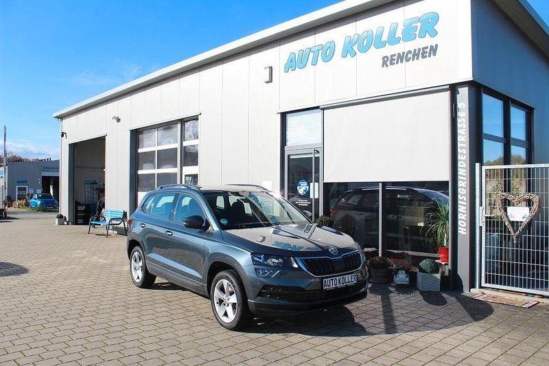 Grau Gebraucht 2017 Skoda Karoq SUV | 14.900 € (Fairer Preis) - Bild 1/4