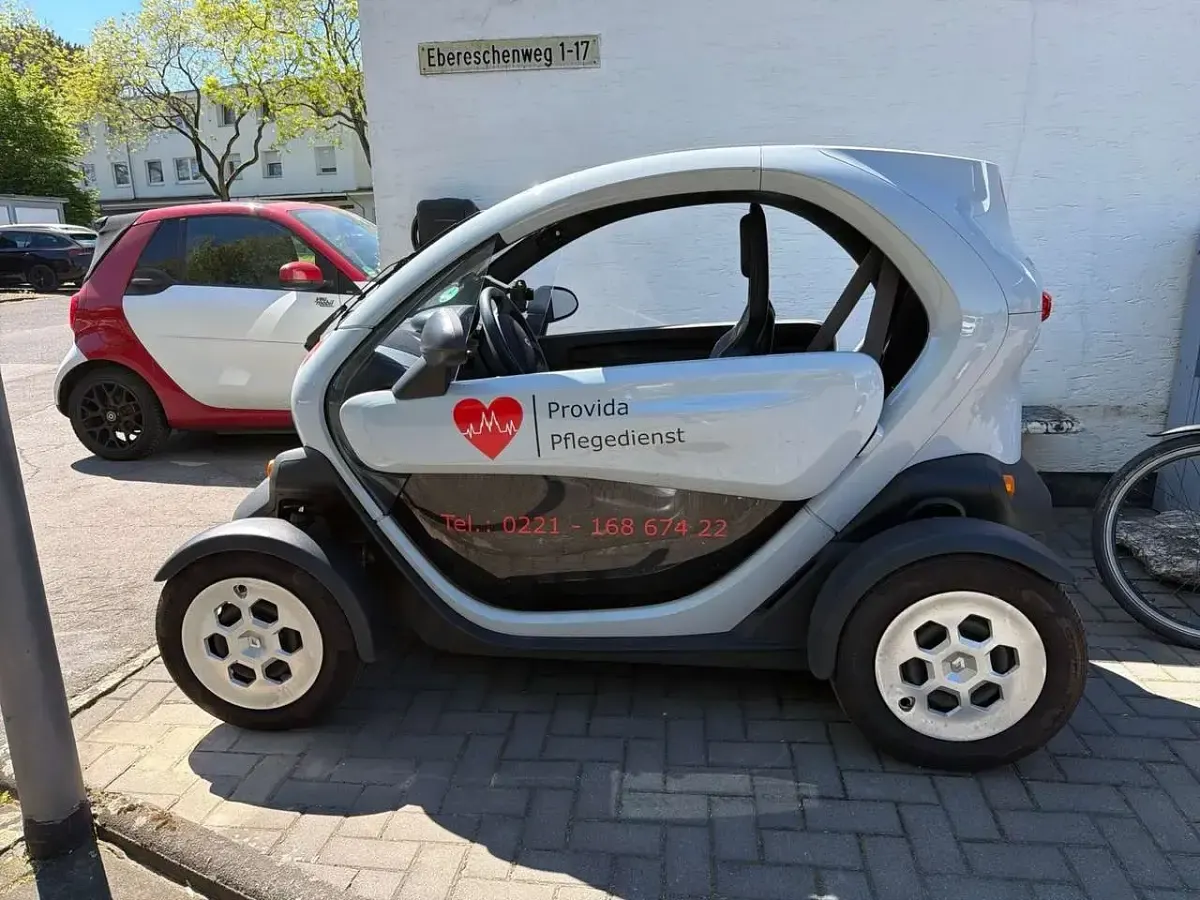 Gebraucht Renault Twizy 11 kW (15 PS) 2012 Silber Kleinwagen