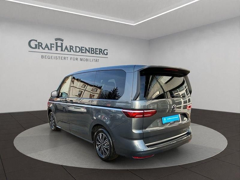 Gebraucht VW Multivan Style 177 PS (130 kW) 2025 Indiumgrau metallic Van