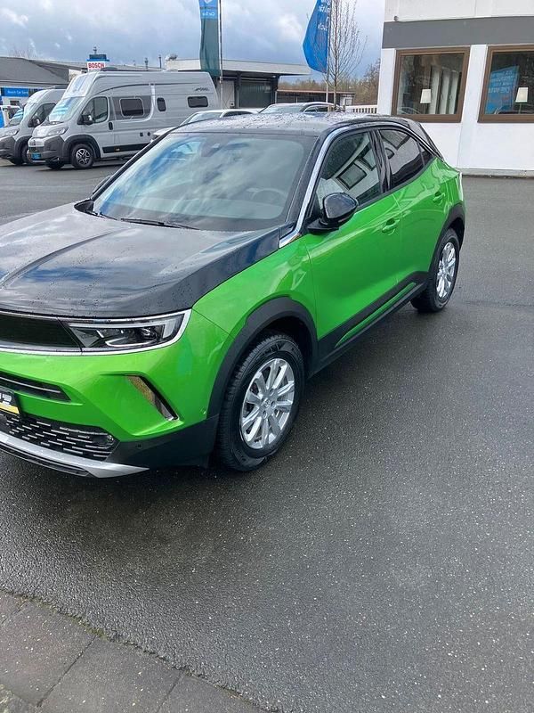Gebraucht Opel Mokka-e Ultimate 100 kW (136 PS) 2022 Grün SUV