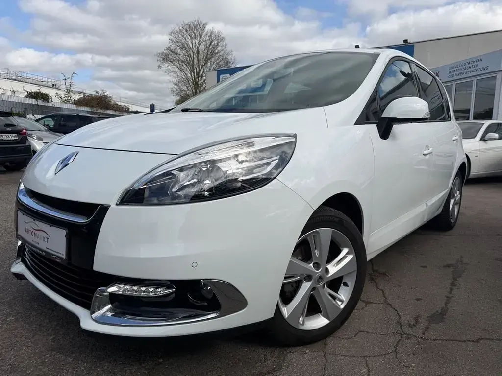 Gebraucht Renault Scénic Dynamique 110 PS (80 kW) 2012 Weiß Van / Kleinbus