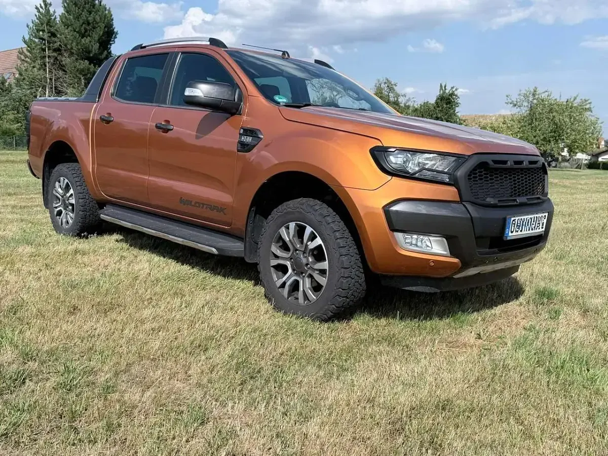 Gebraucht Ford Ranger Wildtrack 200 PS (147 kW) 2019 Orange Pickup