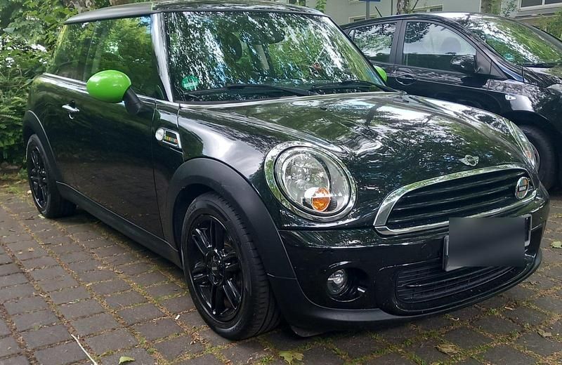 Schwarz Gebraucht 2013 Mini ONE Kleinwagen | 3.450 € (Guter Preis) - Bild 1/4