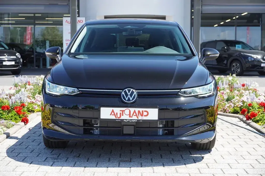Neu VW Golf VIII 116 PS (85 kW) 2026 Schwarz Limousine