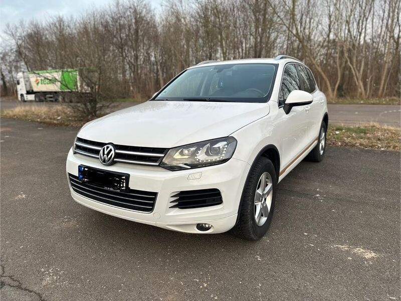 Weiß Gebraucht 2013 VW Touareg Terrain Tech SUV | 11.500 € (Guter Preis) - Bild 1/4