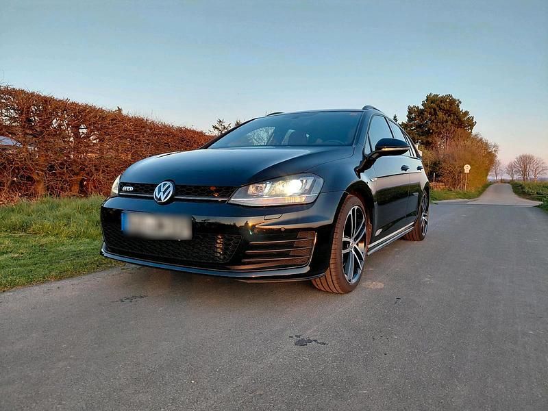 Gebraucht VW Golf VII GTD 184 PS (135 kW) 2016 Schwarz Kombi