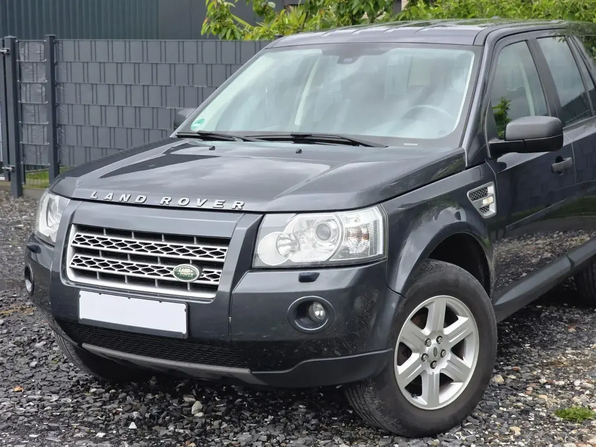 Gebraucht Land Rover Freelander 2 152 PS (111 kW) 2010 Grau SUV