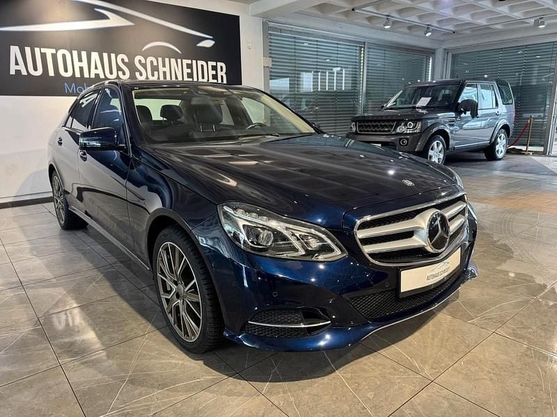 Second-hand Mercedes E350 258 CP (189 kW) 2015 Albastru Berlinǎ