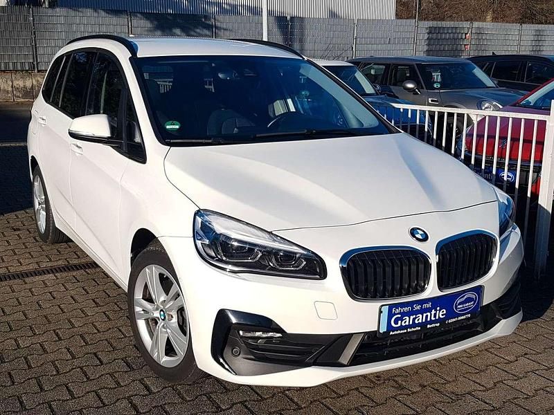 Gebraucht BMW 218 Advantage 140 PS (102 kW) 2019 Alpinweiss iii Van / Kleinbus