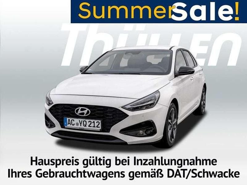 Weiß Neu 2024 Hyundai i30 Advantage Limousine | 21.740 € (Fairer Preis) - Bild 1/4