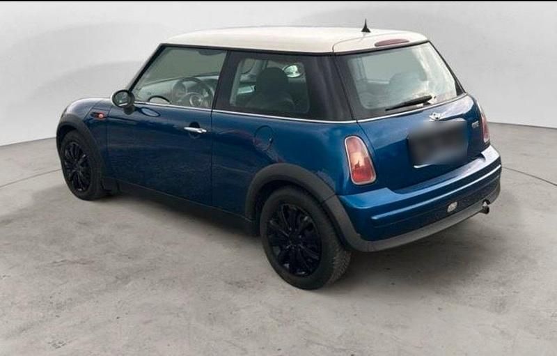 Second-hand Mini Cooper 90 CP (66 kW) 2002 Albastru Hatchback