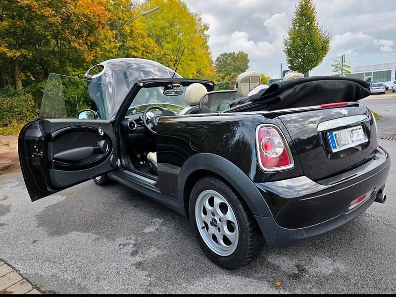 Gebraucht Mini Cooper Cabriolet 98 PS (72 kW) 2011 Schwarz Cabrio