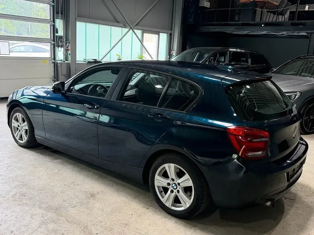 Gebraucht BMW 118 Comfort Edition 170 PS (125 kW) 2012 Midnight blue metallic Kleinwagen