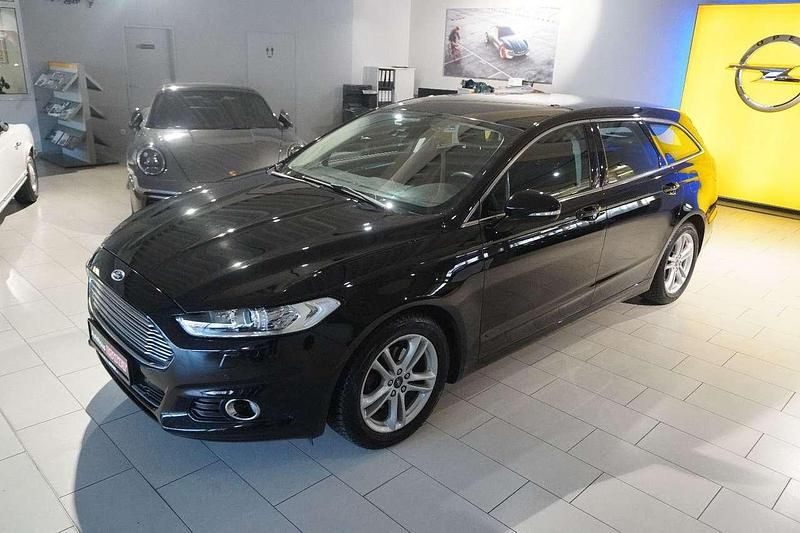 Gebraucht Ford Mondeo 160 PS (117 kW) 2017 Schwarz Kombi