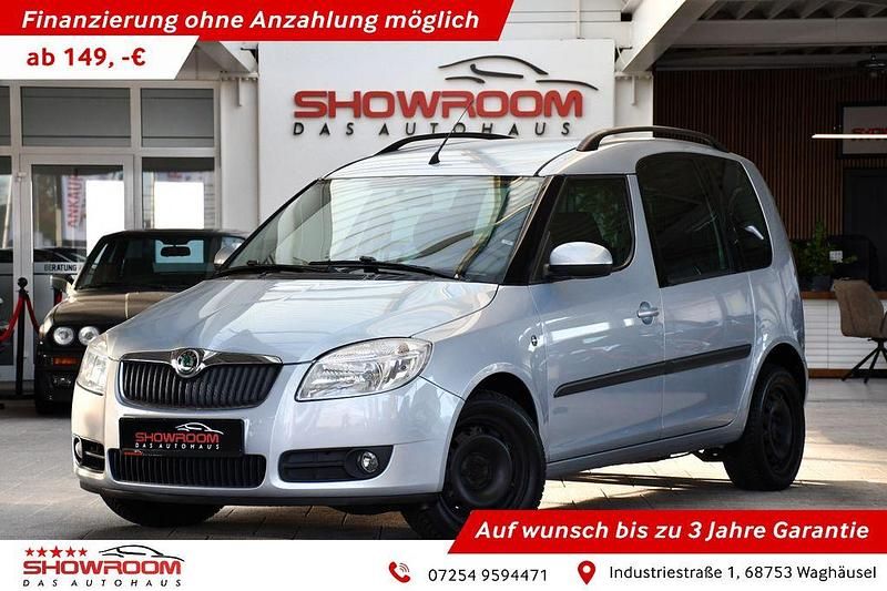 Blau Gebraucht 2009 Skoda Roomster Plus Edition Van / Kleinbus | 11.990 € - Bild 1/4