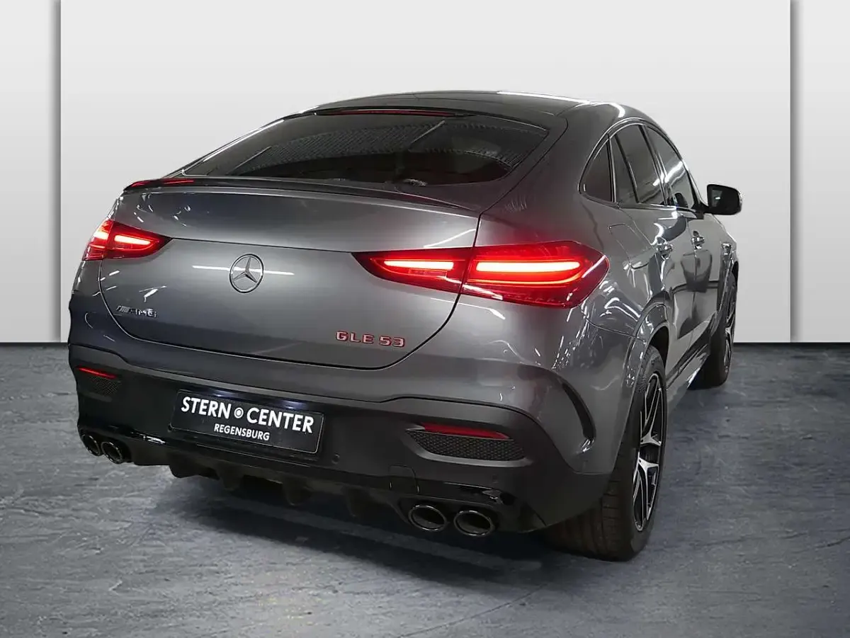 Gebraucht Mercedes GLE53 AMG AMG 544 PS (400 kW) 2026 Metalliclack selenitgrau SUV