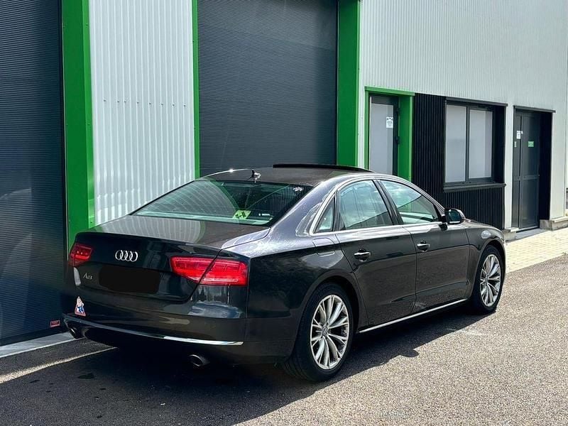 Gebraucht Audi A8 351 PS (258 kW) 2011 Grau Limousine