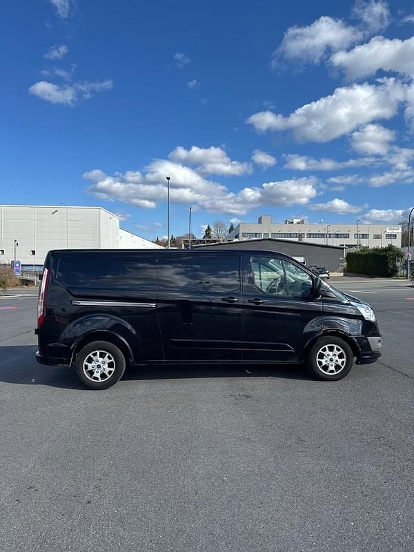 Gebraucht Ford Transit Custom Limited 155 PS (114 kW) 2014 Schwarz Van / Kleinbus