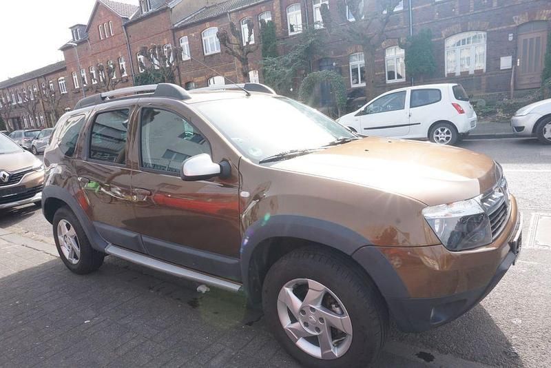 Gebraucht Dacia Duster Prestige 110 PS (80 kW) 2012 Braun SUV
