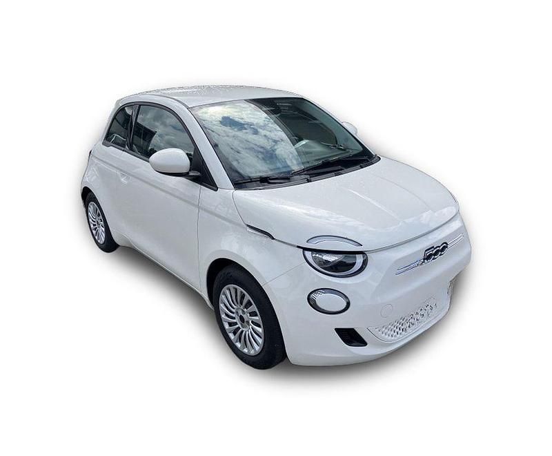Gebraucht Fiat 500e Action 69 kW (95 PS) 2023 Weiß Limousine