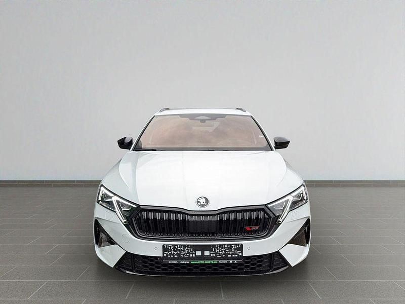 Neu Skoda Octavia RS 265 PS (194 kW) 2025 Weiß Kombi