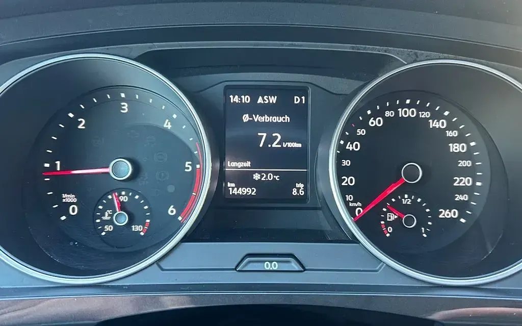 Gebraucht VW Tiguan Trendline 150 PS (110 kW) 2018 Grau SUV