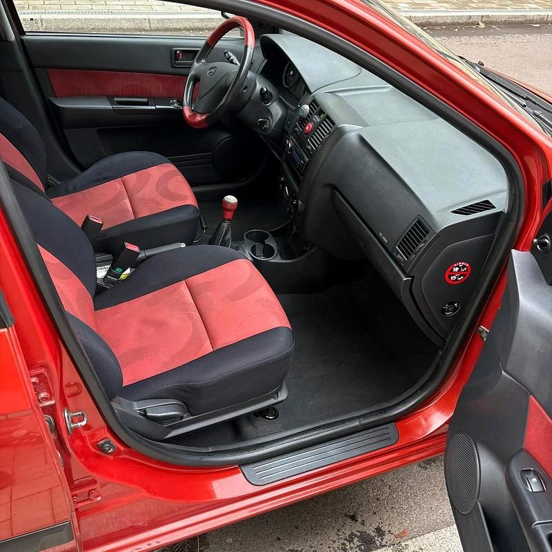 Gebraucht Hyundai Getz 65 PS (47 kW) 2007 Rot Kleinwagen