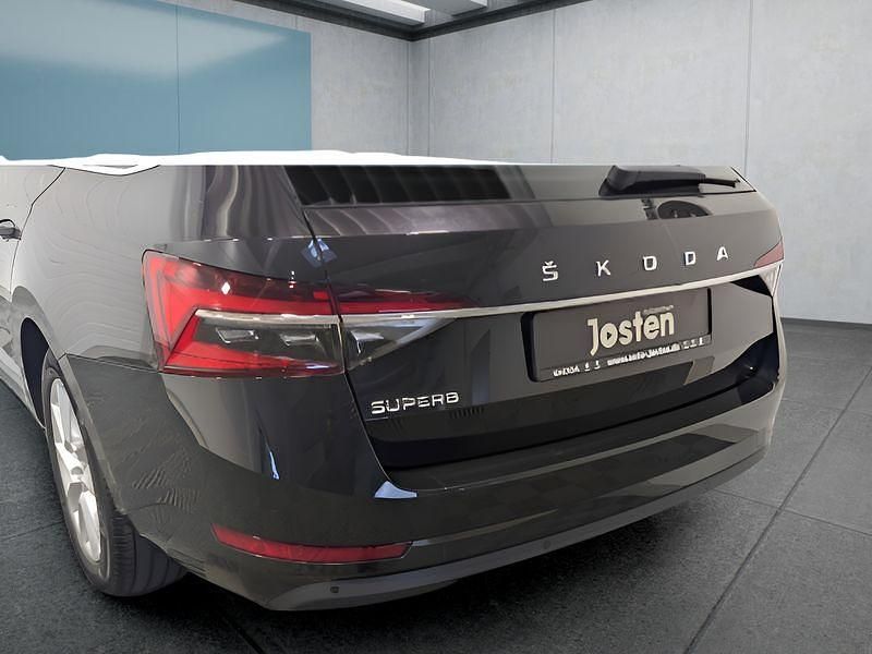 Gebraucht Skoda Superb 150 PS (110 kW) 2024 Schwarz Kombi