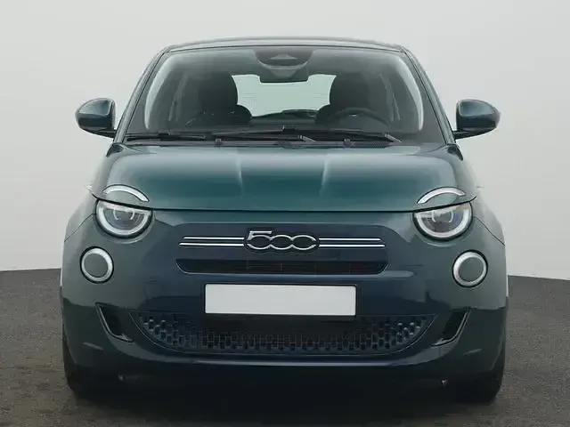 Neu Fiat 500 Icon 65 PS (47 kW) 2026 Sun of italy (554) Limousine