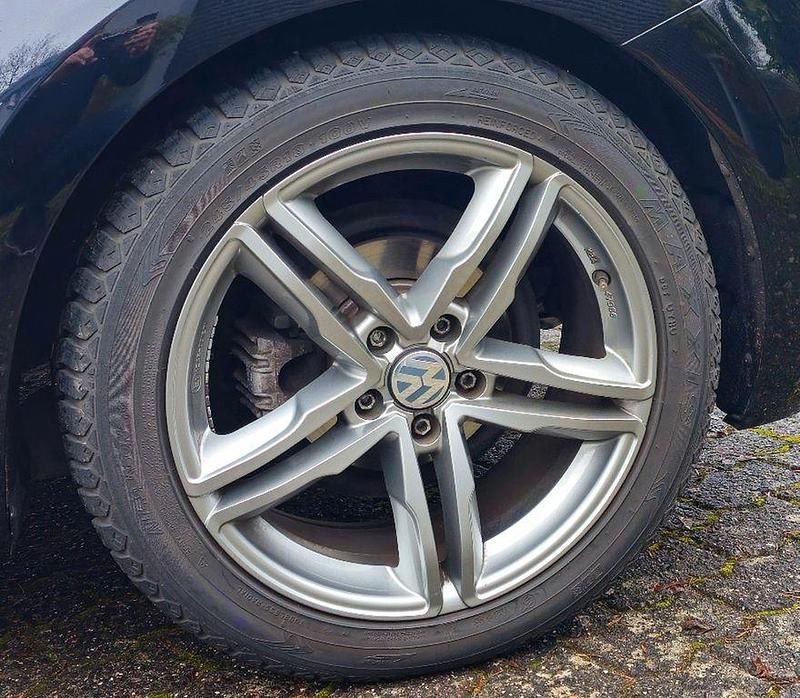 Gebraucht VW Beetle Cabriolet Design 105 PS (77 kW) 2018 Schwarz Cabrio