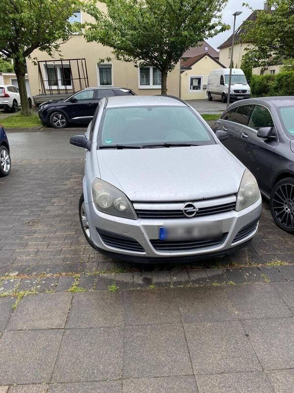 Silber Gebraucht 2004 Opel Astra Kombi | 650 € (Teuer) - Bild 1/4