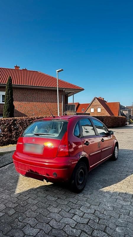 Gebraucht Citroën C3 74 PS (54 kW) 2003 Kleinwagen