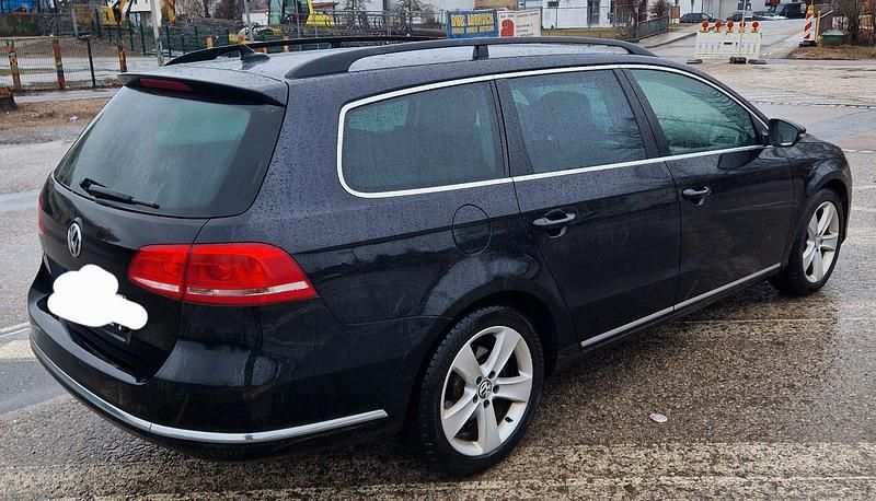 Gebraucht VW Passat Edition 140 PS (102 kW) 2014 Schwarz Kombi