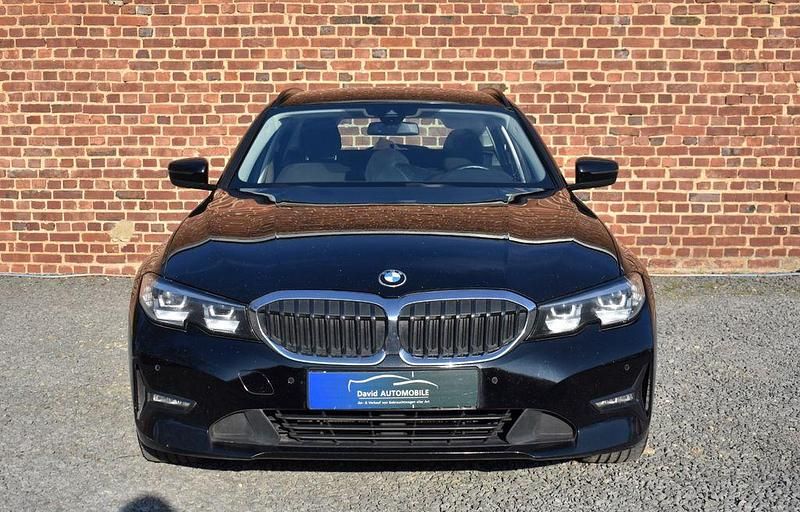 Gebraucht BMW 320 Advantage 190 PS (139 kW) 2020 Schwarz Kombi