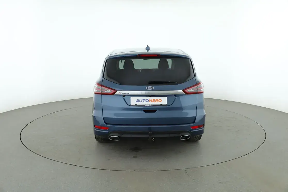 Gebraucht Ford S-MAX Titanium 190 PS (139 kW) 2021 Blau Van / Kleinbus