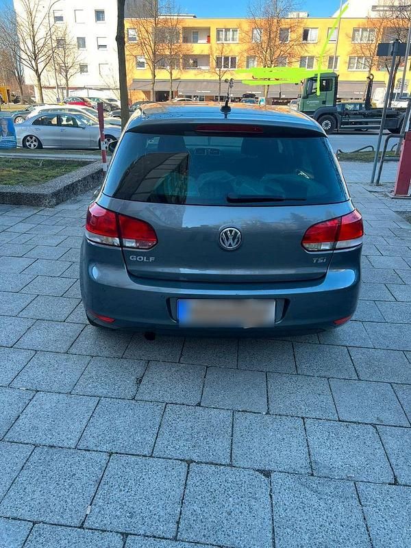 Gebraucht VW Golf VII Trendline 110 PS (80 kW) 2012 Grau Limousine