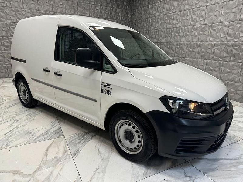 Weiß Gebraucht 2017 VW Caddy Van / Kleinbus | 8.990 € (Superpreis) - Bild 1/4
