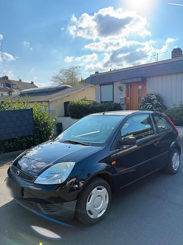 Gebraucht Ford Fiesta 60 PS (44 kW) 2005 Blau Kleinwagen