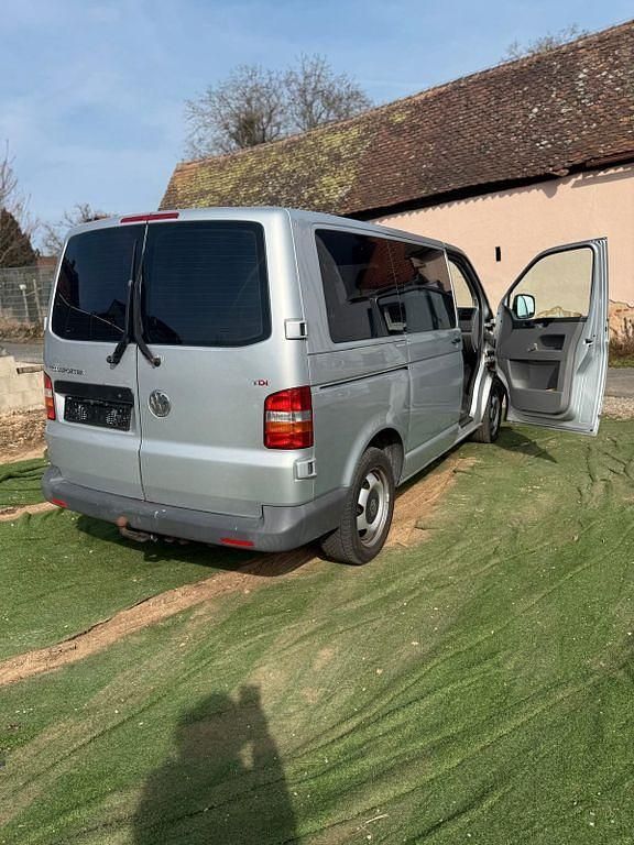 Gebraucht VW Transporter 131 PS (96 kW) 2006 Silber Van