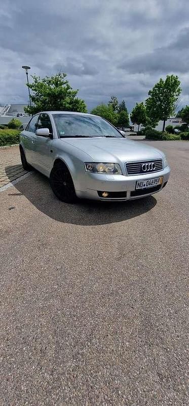 Gebraucht 2002 Audi A4 Limousine | 1.750 € (Superpreis) - Bild 1/4