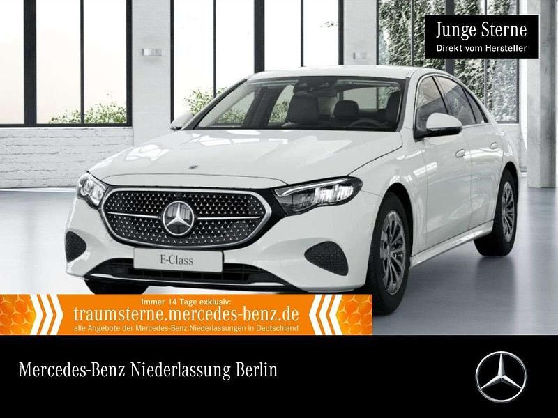 Weiß Gebraucht 2024 Mercedes E200 Advanced Limousine | 45.990 € (Guter Preis) - Bild 1/3