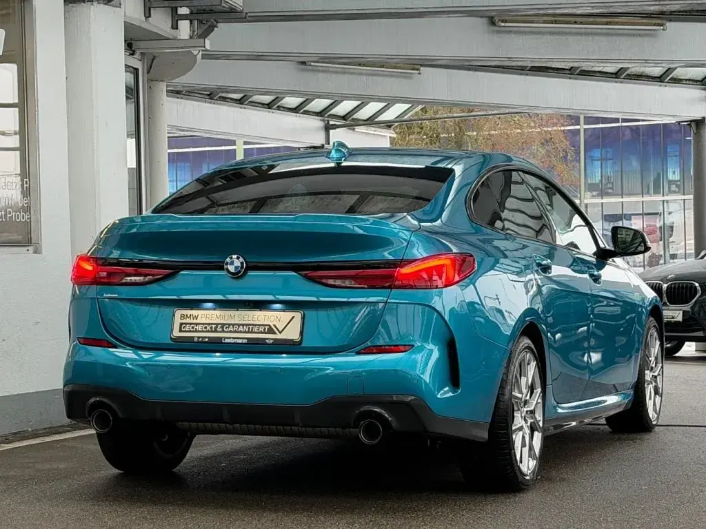 Gebraucht BMW 220 Performance 178 PS (130 kW) 2024 Blau Coupé