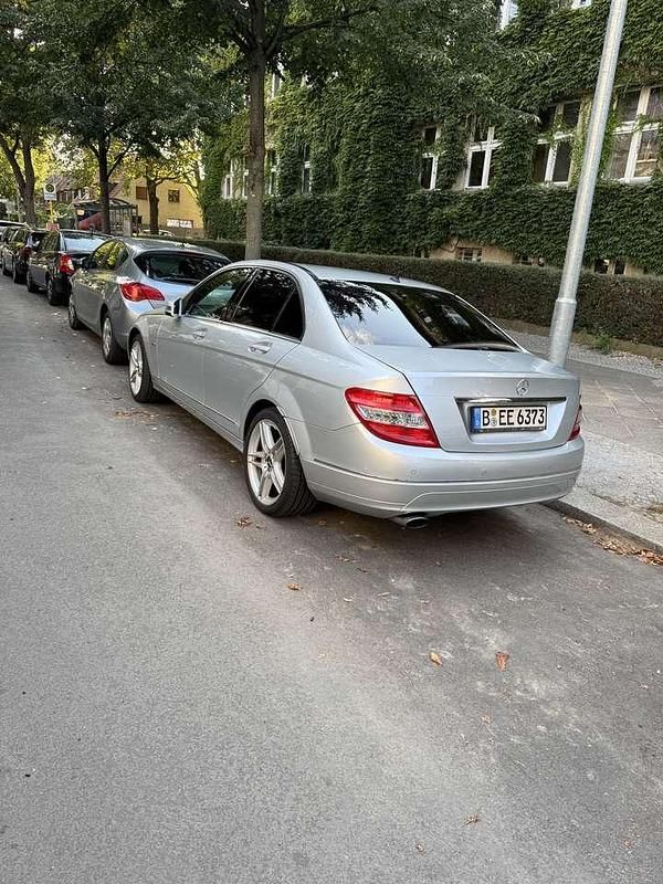 Gebraucht Mercedes C250 Avantgarde 204 PS (150 kW) 2010 Limousine