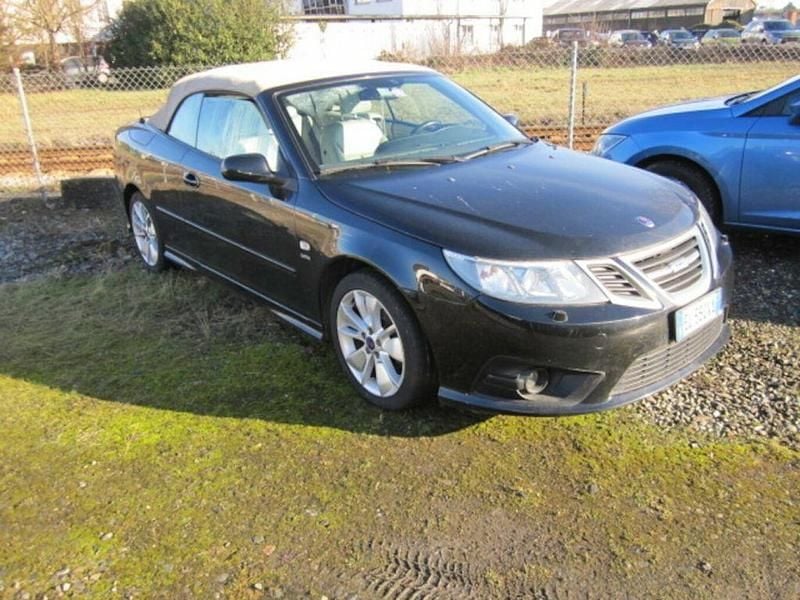 Gebraucht Saab 9-3 Cabriolet Vector 160 PS (117 kW) 2012 Schwarz Cabrio