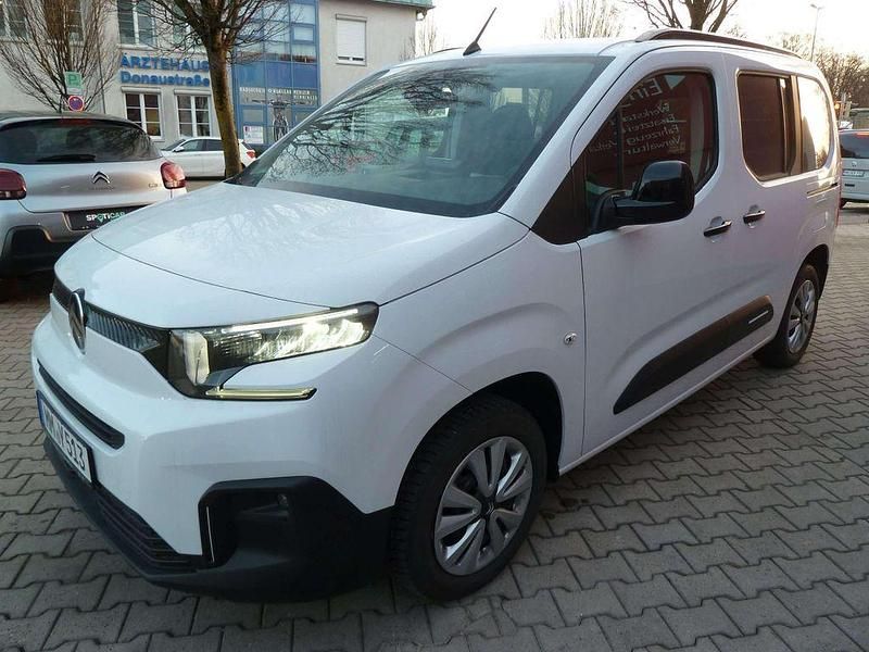 Neu Citroën Berlingo 102 PS (75 kW) 2026 Weiß Van / Kleinbus