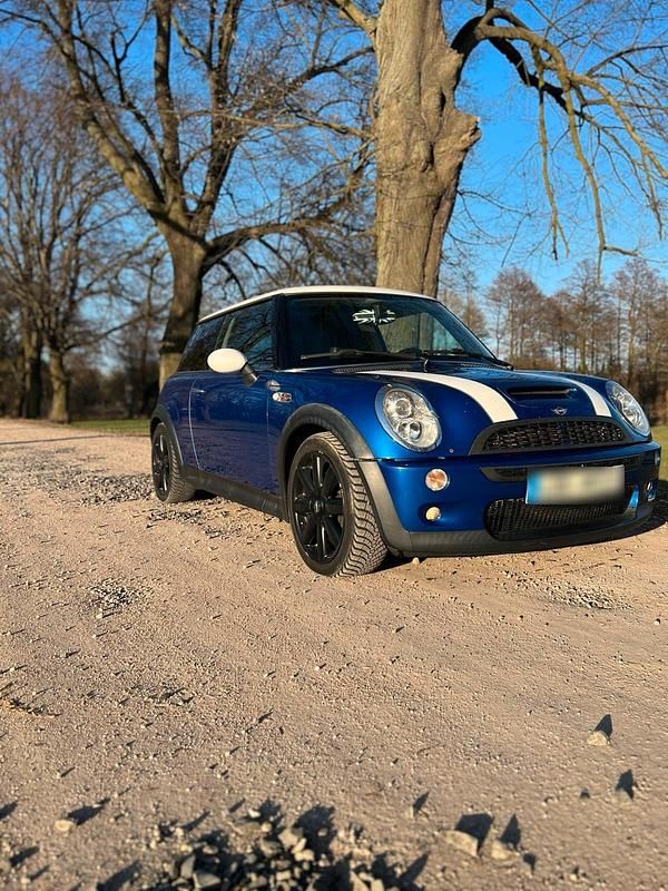 Second-hand Mini Cooper S 170 CP (125 kW) 2004 Albastru Hatchback