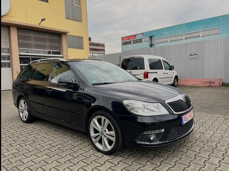 Gebraucht Skoda Octavia RS 170 PS (125 kW) 2010 Schwarz Kombi