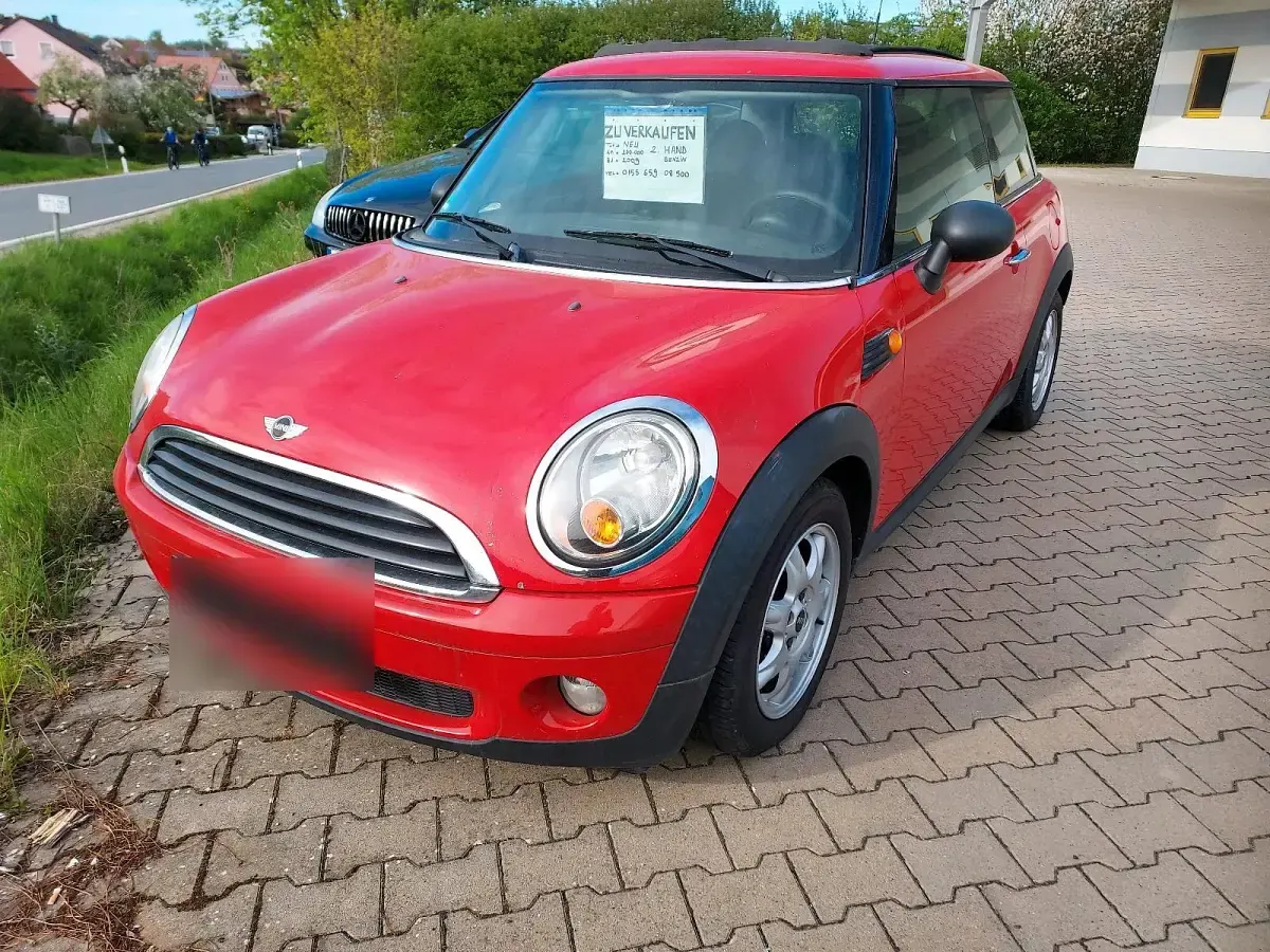Usata Mini Cooper 74 CV (54 kW) 2009 Rosso Utilitaria