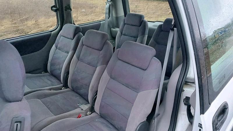 Używany Opel Sintra 141 KM (103 kW) 1999 Biały Minivan